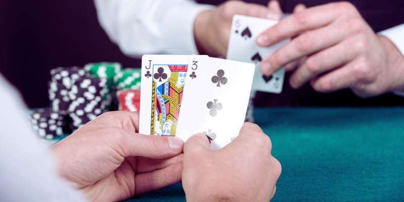kortų-žaidimai-dviems-pokeris